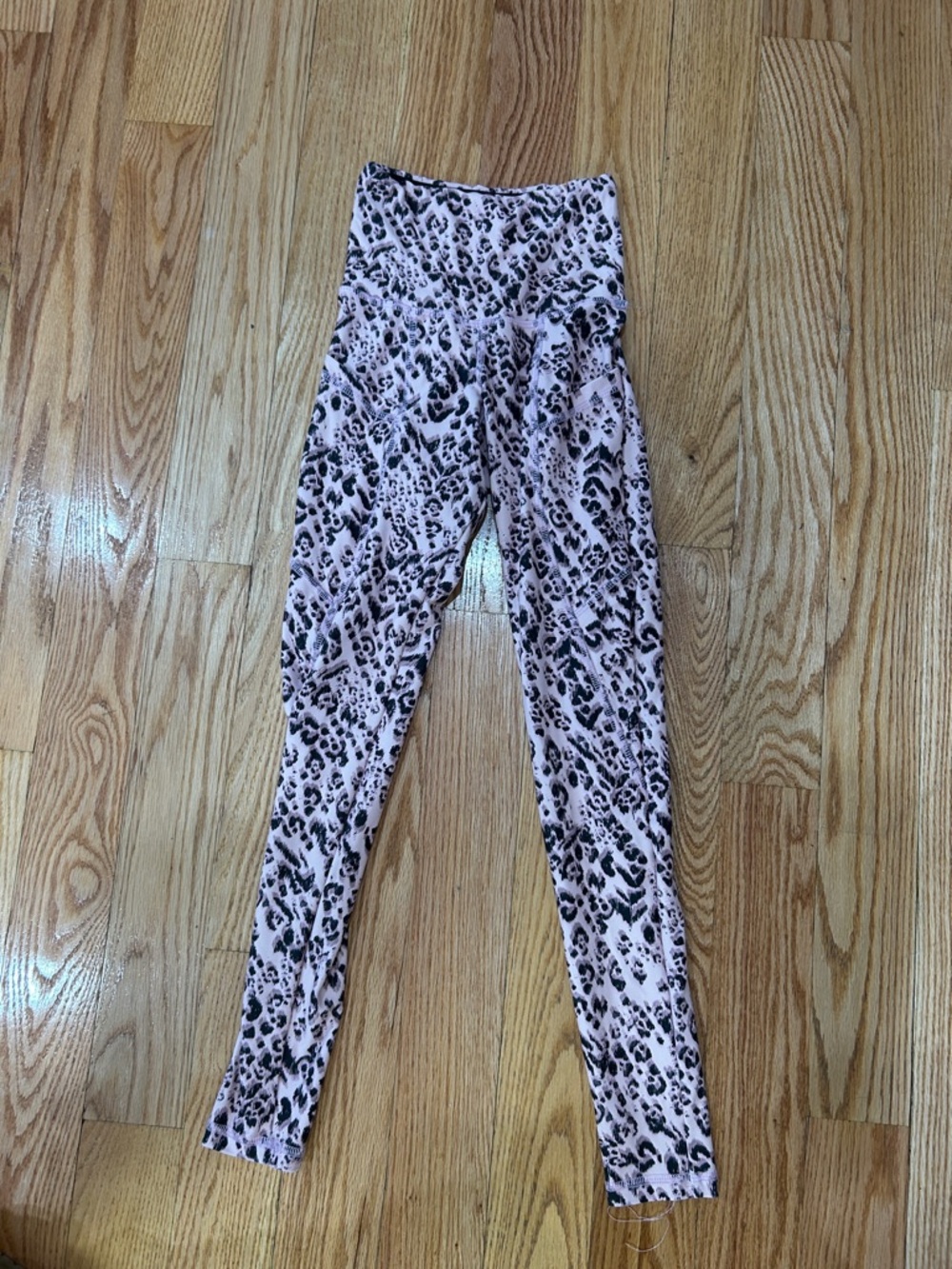 Strut This Pink Leopard Print Leggings